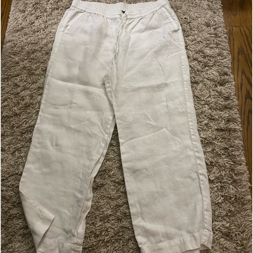 Excellent classy white linen, Talbot’s pants. Full length.